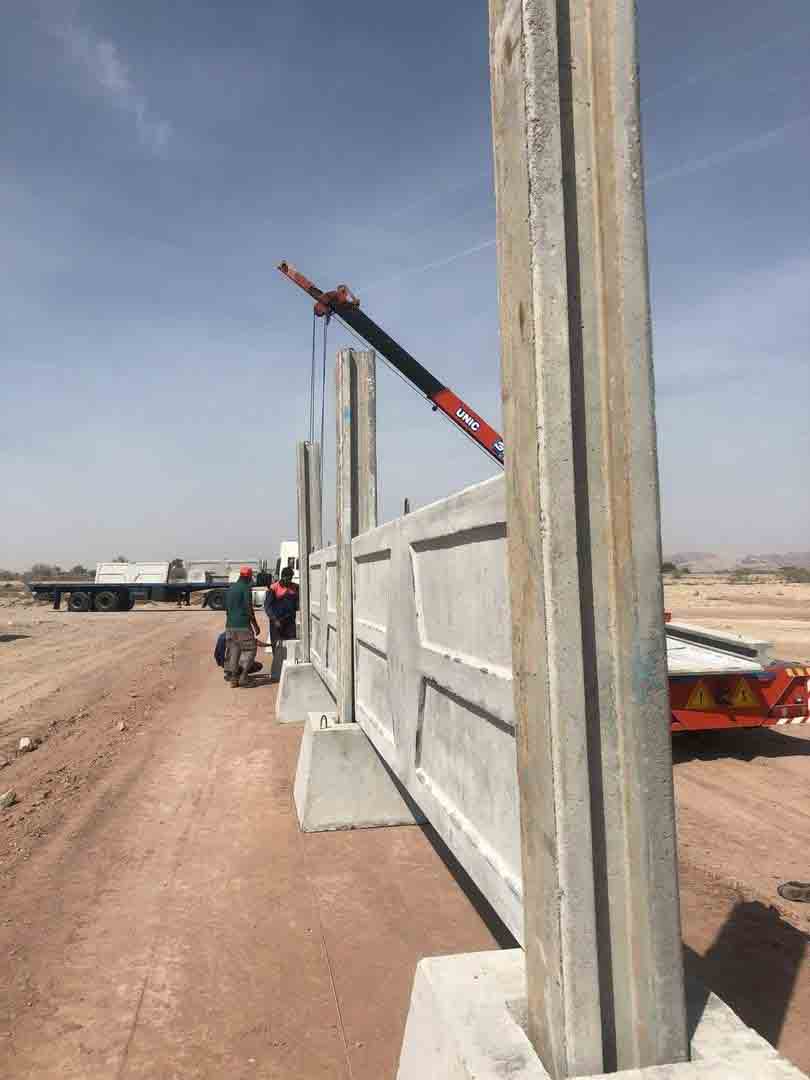 عکس دوم تولید و نصب دیوار بتنی پیش ساخته در بندرعباس